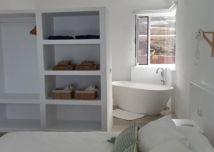 Casa Bincoblanco, Balcony Of The Atlantic בית נופש Guía de Isora